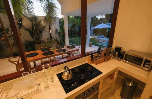 Sayan Villa | Ubud Luxury 2-Bedroom Villa with Private Pool and BBQ - Serene Escape!