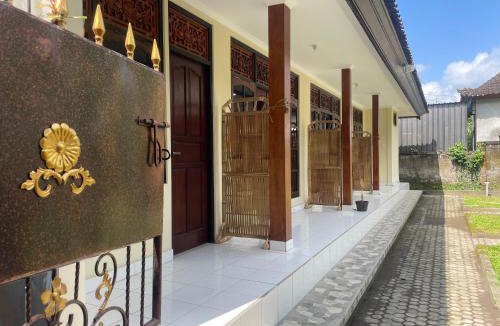 Peliatan House | Umah Kerta Guest House
