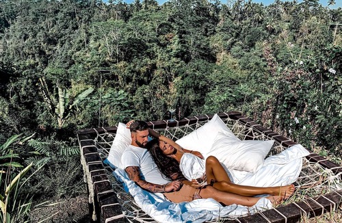 Tampaksiring RV Rental | Unique Bubble Ubud with Bathtub