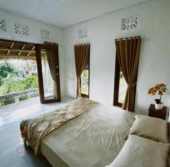 Bebandem House | Varis Homestay