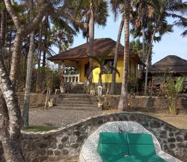 Tumbu Village Hotel | Villa Arjuna