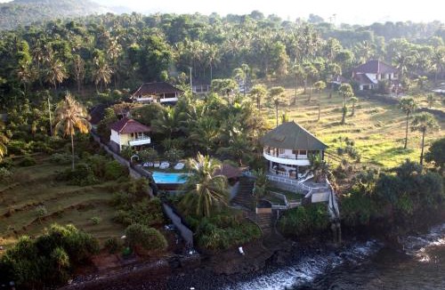 Tumbu Village Hotel | Villa Arjuna