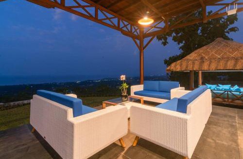 Kaliasem Villa | Villa Cakrawala