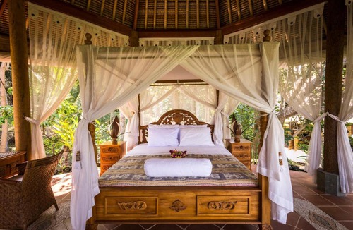 Jasri Villa | Villa Chandra