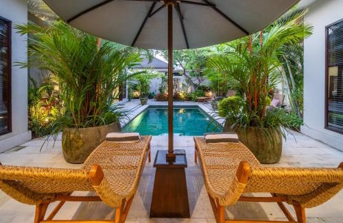 Seminyak Villa | Villa Eleni - walk to Seminyak's best restaurants and hot spots