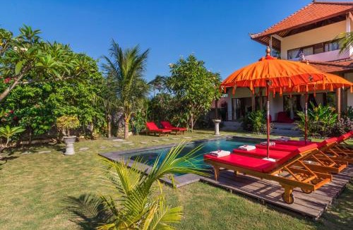 Purwakerti House | Villa Gayatri Hidden Oasis