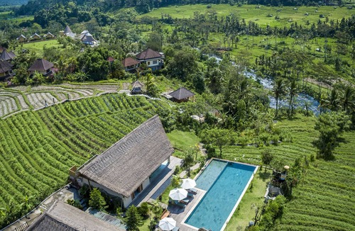 Sidemen Villa | Villa Kropak - live amongst the ricefields of Sidemen valley!