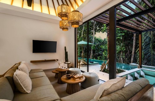 Kemenuh Villa | Villa Mamily by BaliSuperHost