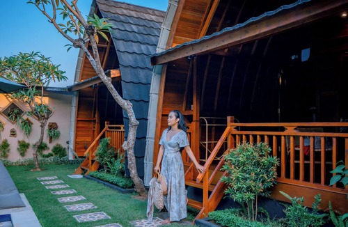 Jasri Villa | Villa Mayu