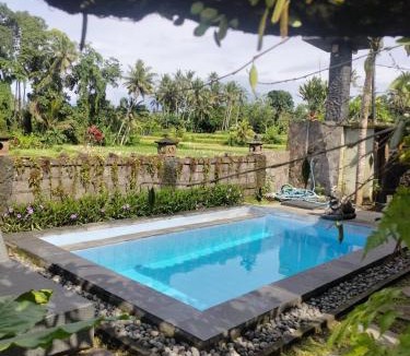 Melayang House | Villa Poleng