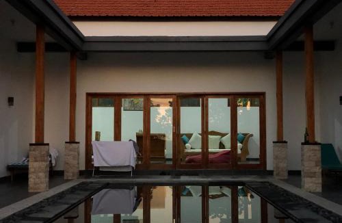 Abang Villa | Villa Rosa east Bali