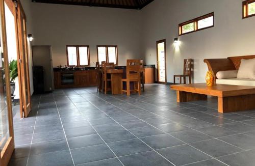 Purwakerti Cabin | Villa Rosa