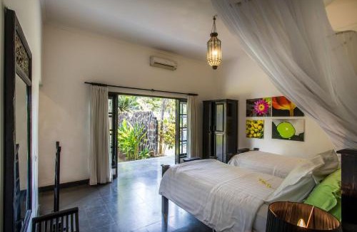 Dencarik Villa | Villa Rumah Rindu