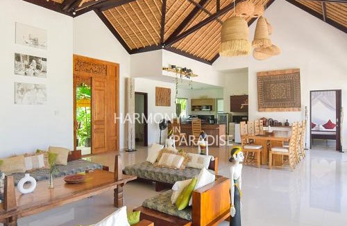 Kubutambahan Villa | Villa Sisi Pantai