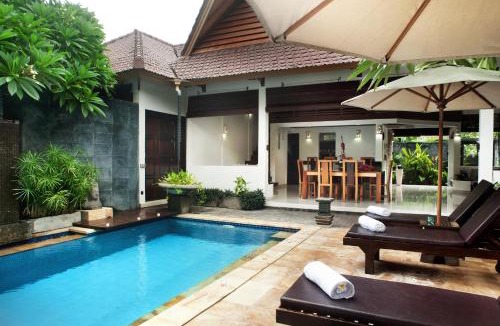 Lovina Villa | Villa Teman