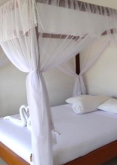 Amed House | Warung Jemeluk & Home Stay