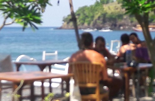 Purwakerti House | Warung Pantai Bungalows