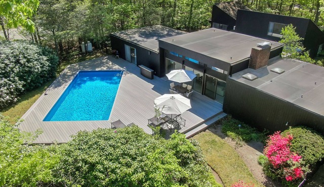 Hamptons Haven - Tennis, Pool & Stargazing Nights