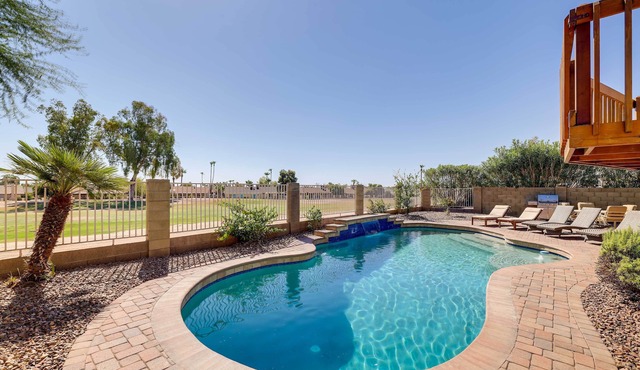 Pool Table, Golf Course View! Phoenix Desert Oasis