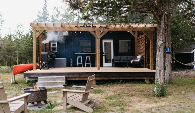 Tiny Home Near Wine Country with Stargazing Loft