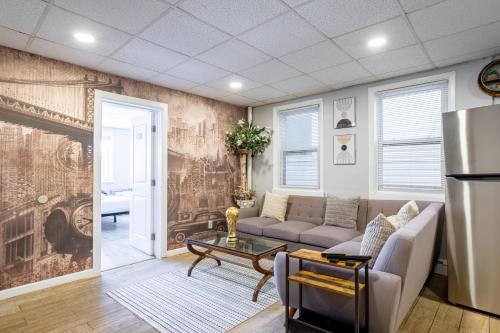 Updated 3BR 2BA 9 Beds NYC MetLife Free Parking