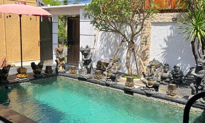 Legian City-Centre Villa | 220 m² Villa ∙ 3 bedrooms ∙ 6 guests
