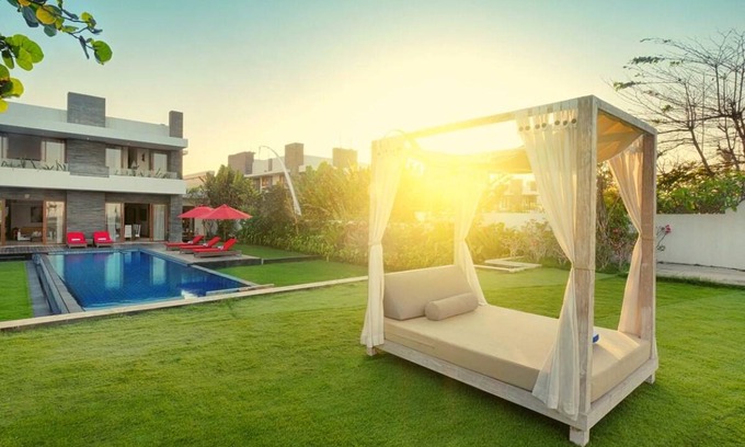 Keramas House | 350 m² House ∙ 5 bedrooms ∙ 10 guests