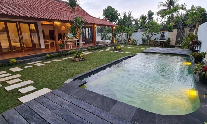 Bunutan Villa | 400 m² Villa ∙ 2 bedrooms ∙ 4 guests