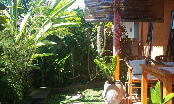 Sidemen House | 600 m² Bungalow ∙ 2 guests