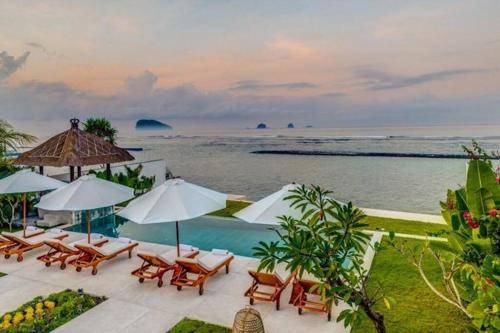 Candi Dasa Villa | 800 m² Villa ∙ 4 bedrooms ∙ 12 guests