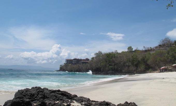 Padangbai Hotel | Alola Inn