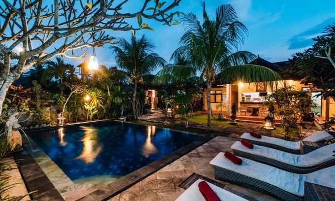 Jungut Batu Resort | Bunda 7 Bungalows
