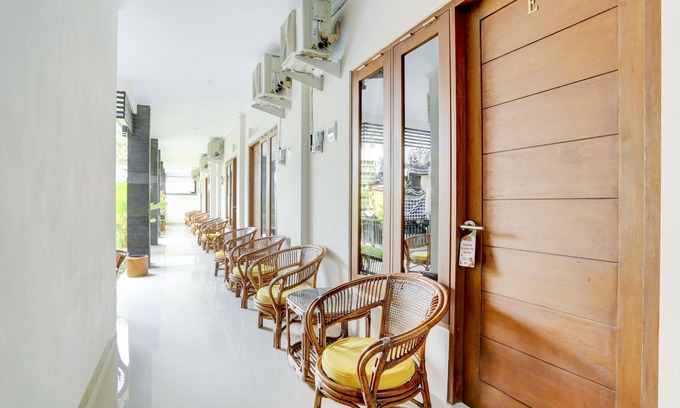 Renon Hotel | Hotel O March 67 Stay