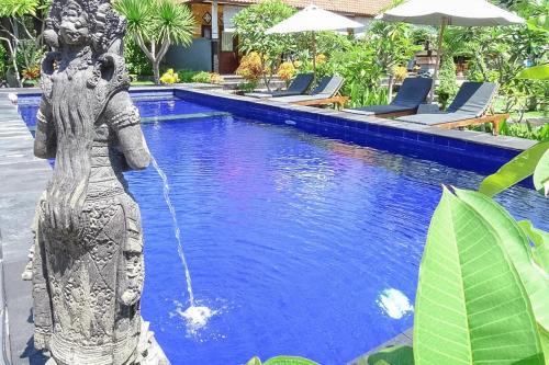 Mushroom Bay Resort | Perdana Homestay Lembongan