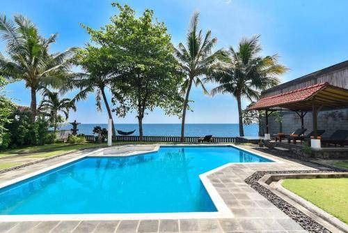 Bukti Villa | Villa ∙ 4 bedrooms ∙ 8 guests