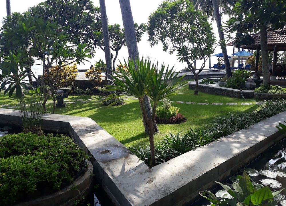 Photo of Others in Sambirenteng