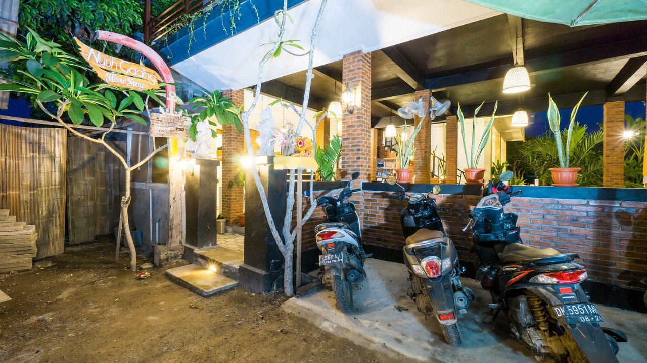 Photo of Others in Jungut Batu