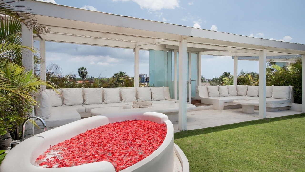 Photo of Patio Balcony in Batubelig