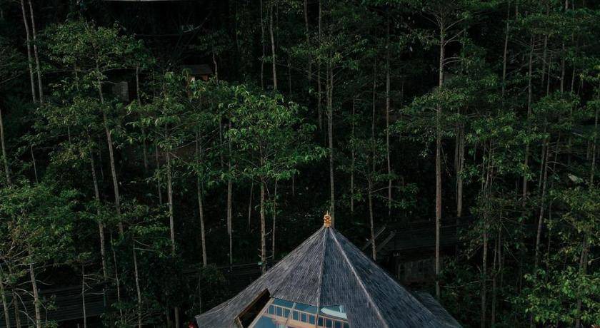 Photo of Others in Munduk
