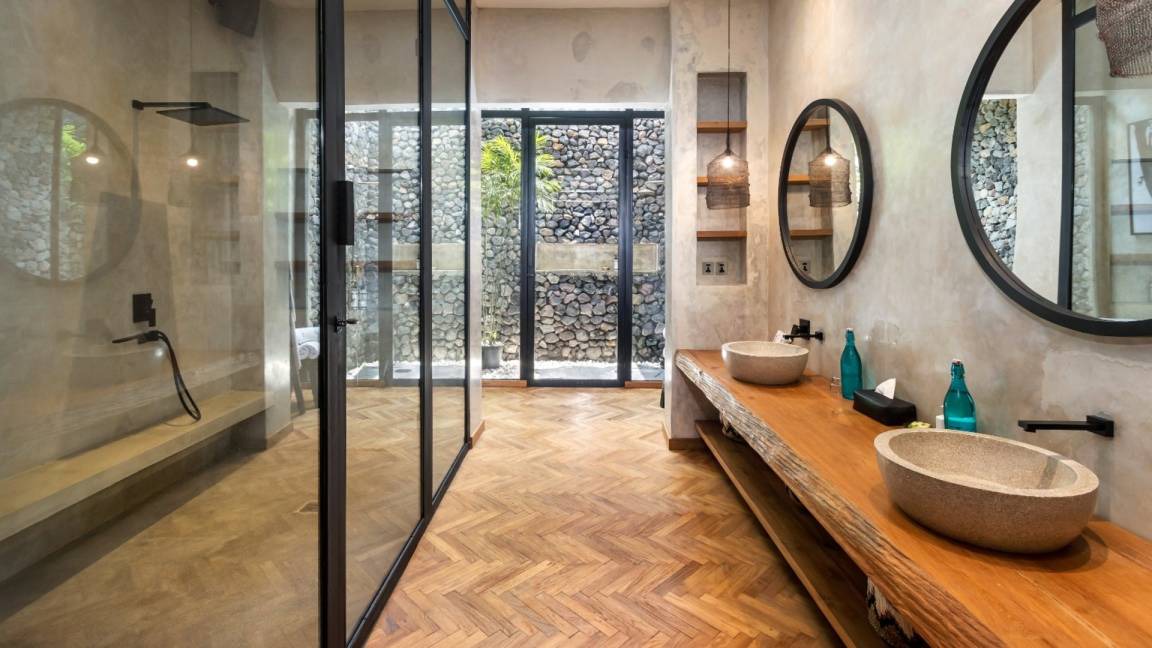 Photo of Bathroom in Drupadi