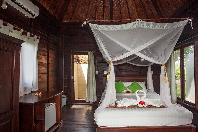 Photo of Bedroom in Mushroom Bay