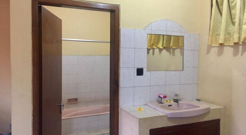 Photo of Bathroom in Peliatan