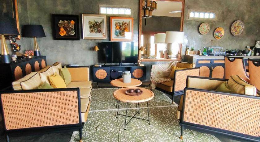 Photo of Livingroom in Bukti