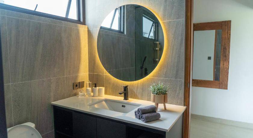 Photo of Bathroom in Sengkidu