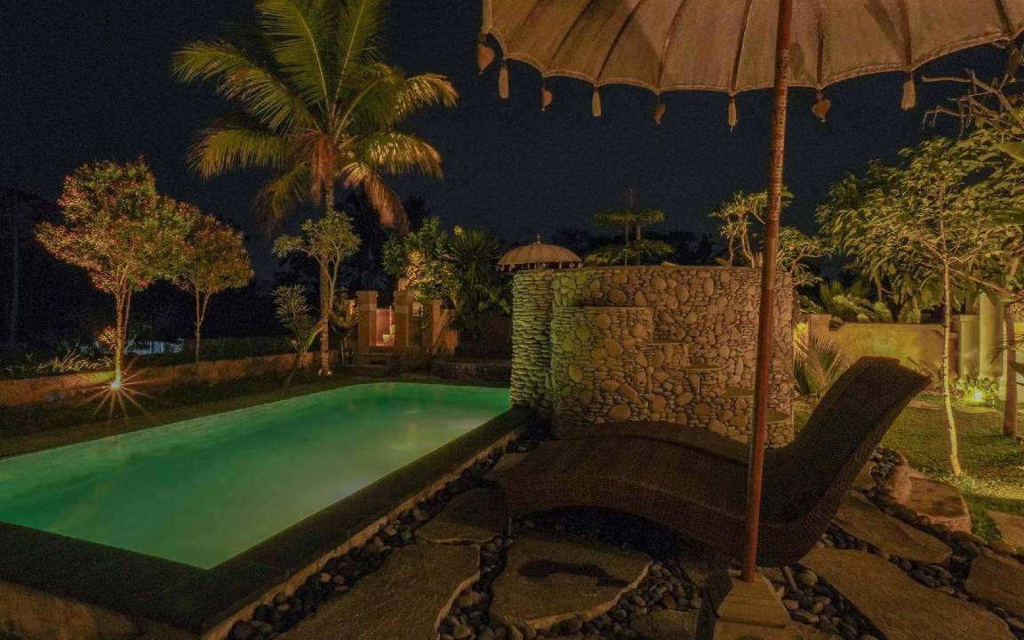Photo of Outdoor in Taro