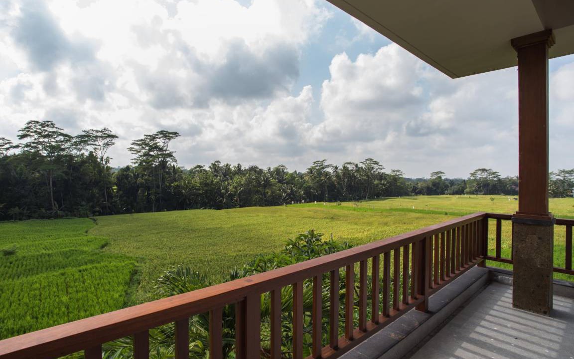 Photo of Patio Balcony in Sambahan