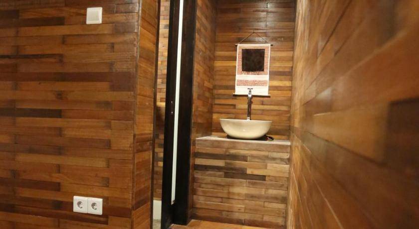 Photo of Bathroom in Songan
