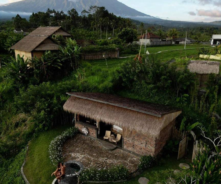 Photo of Others in Selat
