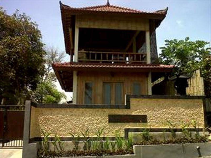 Photo of Others in Pekutatan