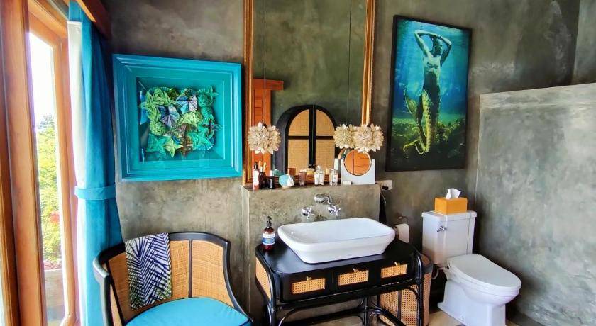 Photo of Bathroom in Bukti